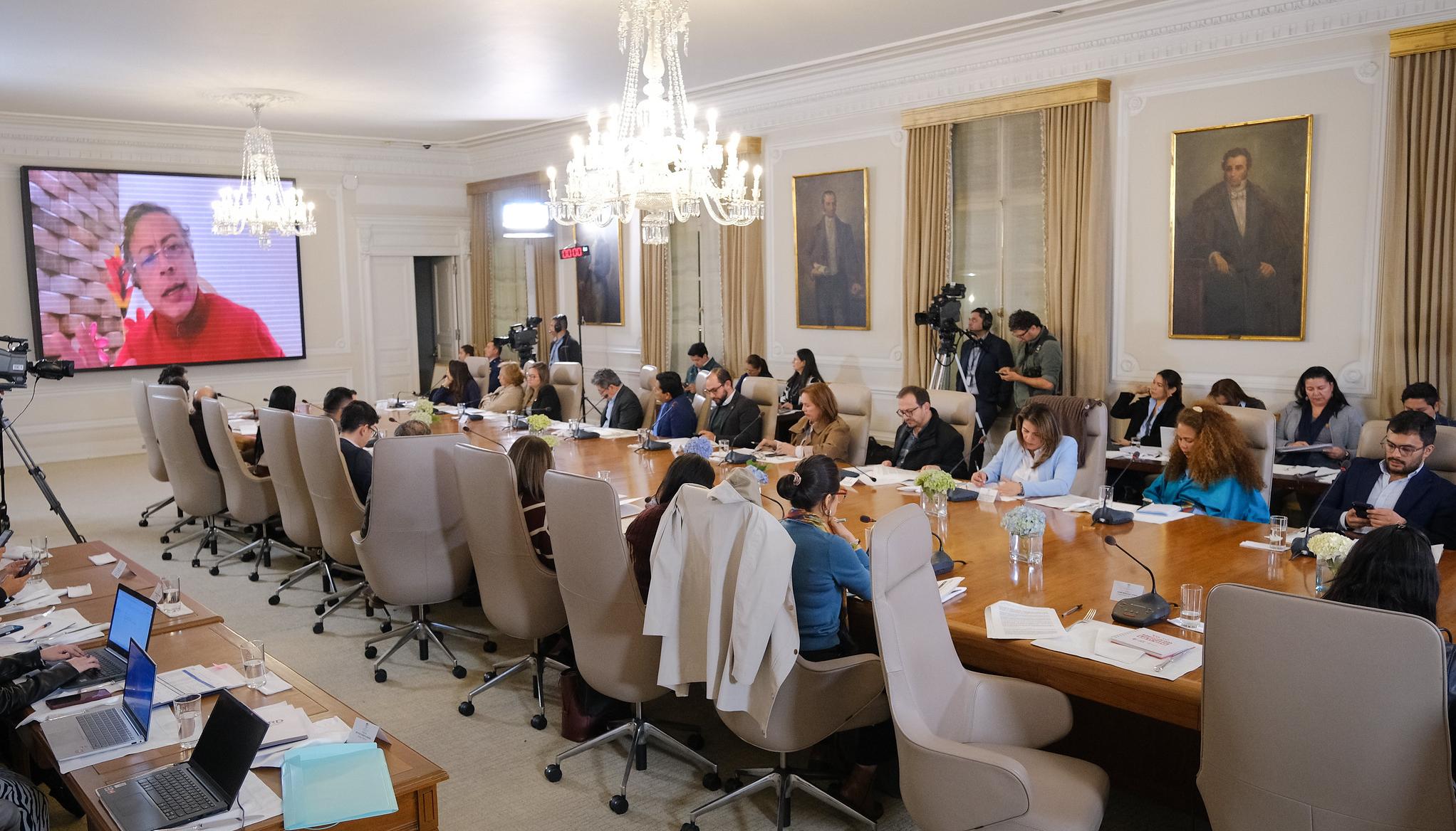Gustavo Petro estuvo conectado de manera telemática en el consejo para la gestión del riesgo.