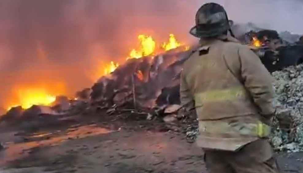 Incendio en el Centro Empresarial Ferrari Park