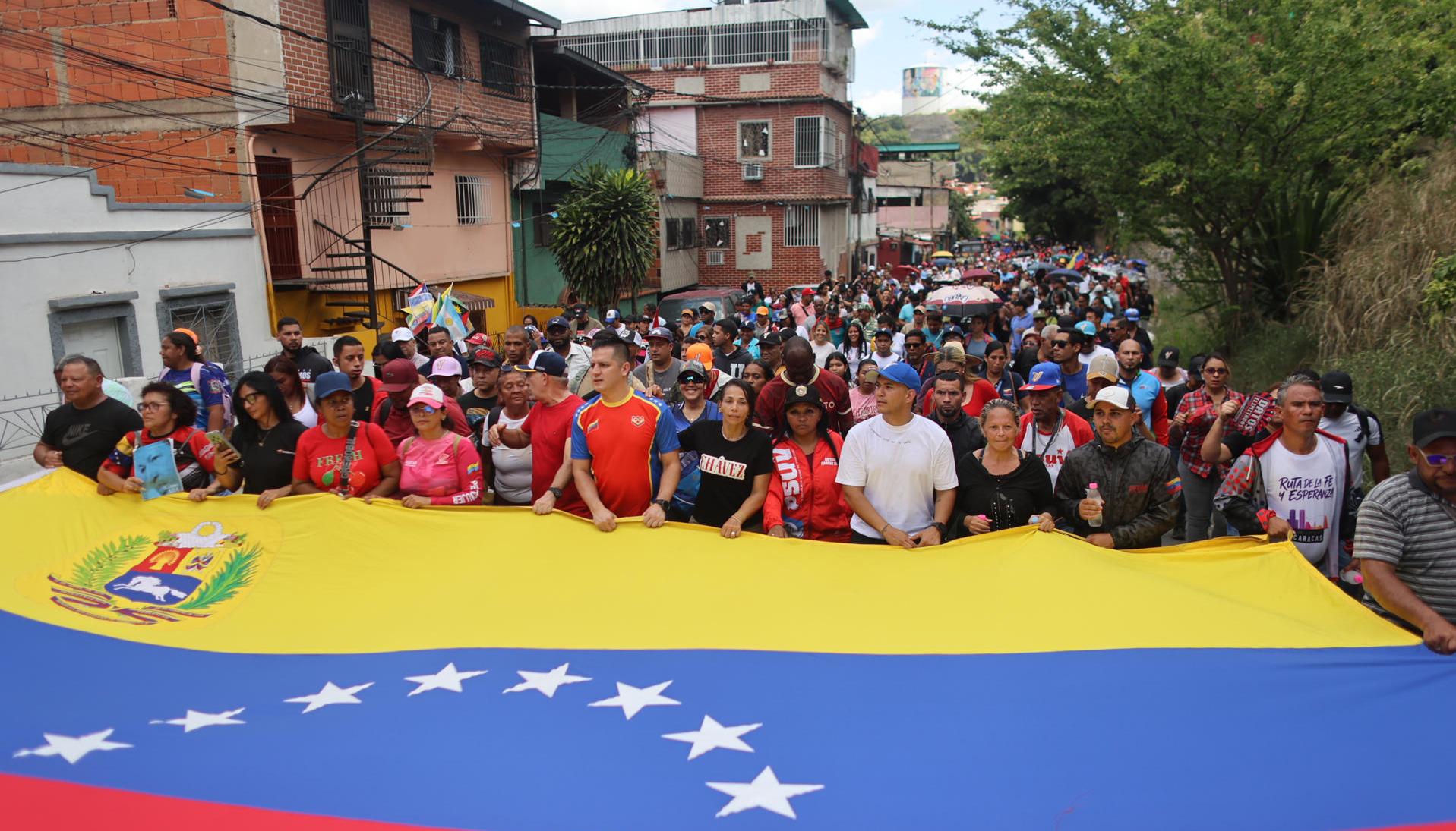 Marcha para conmemorar el natalicio del presidente fallecido Hugo Chávez.