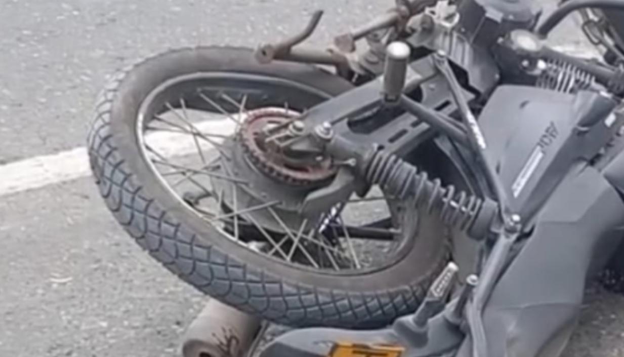 Motocicleta implicada en el accidente. 