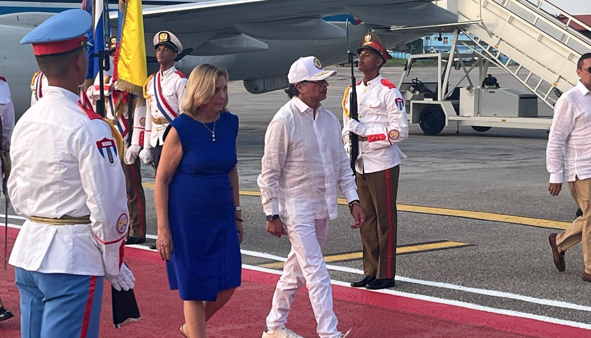 La llegada del Presidente Petro a Cuba.
