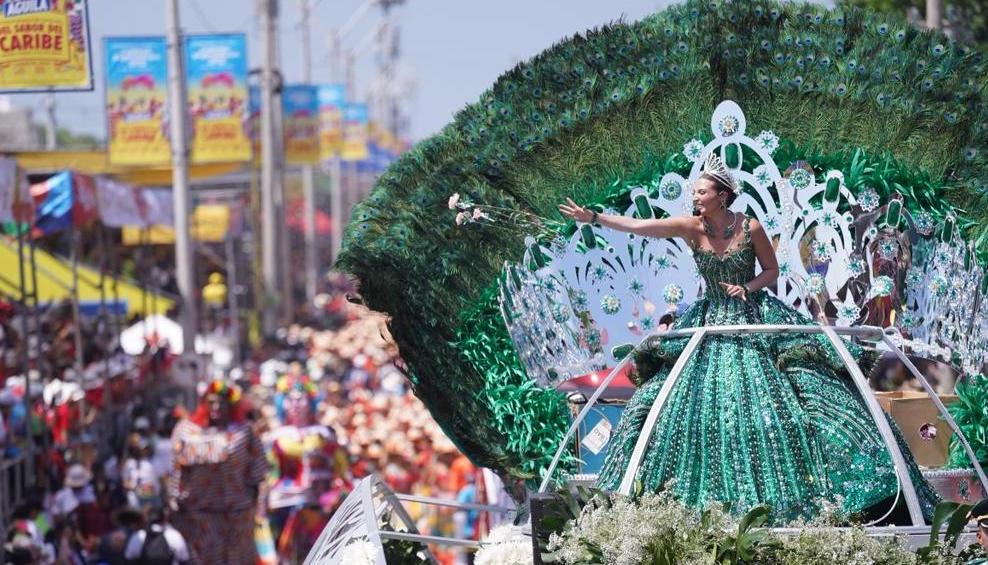 Reina Michelle Char Fernández en la Batalla de Flores de 2026.