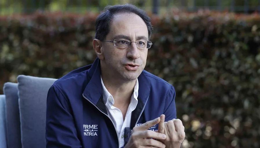 El vicepresidente electo José Manuel Restrepo.