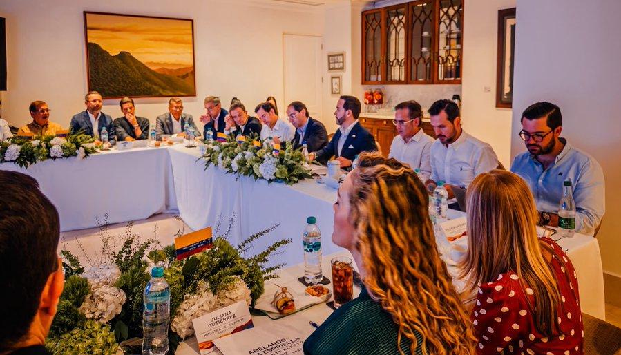 Reunión de Ministros designados con Presidente electo