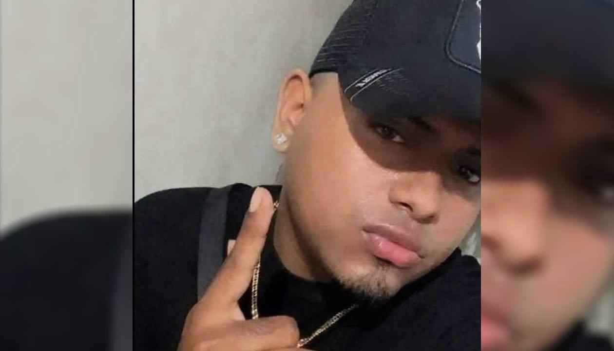 Robinson De Moya Barranco.