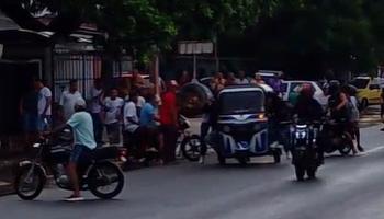 El adolescente fue auxiliado y trasladado a un centro asistencial, donde se confirmó su deceso. 