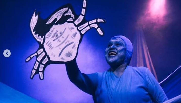 Obra de teatro y títeres 'Azul profundo'.