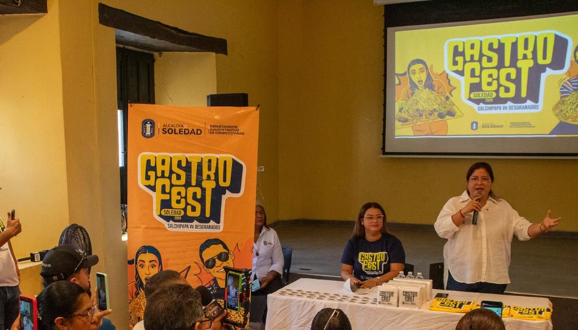 La alcaldesa Alcira Sandoval en el lanzamiento de GastroFest 2026.