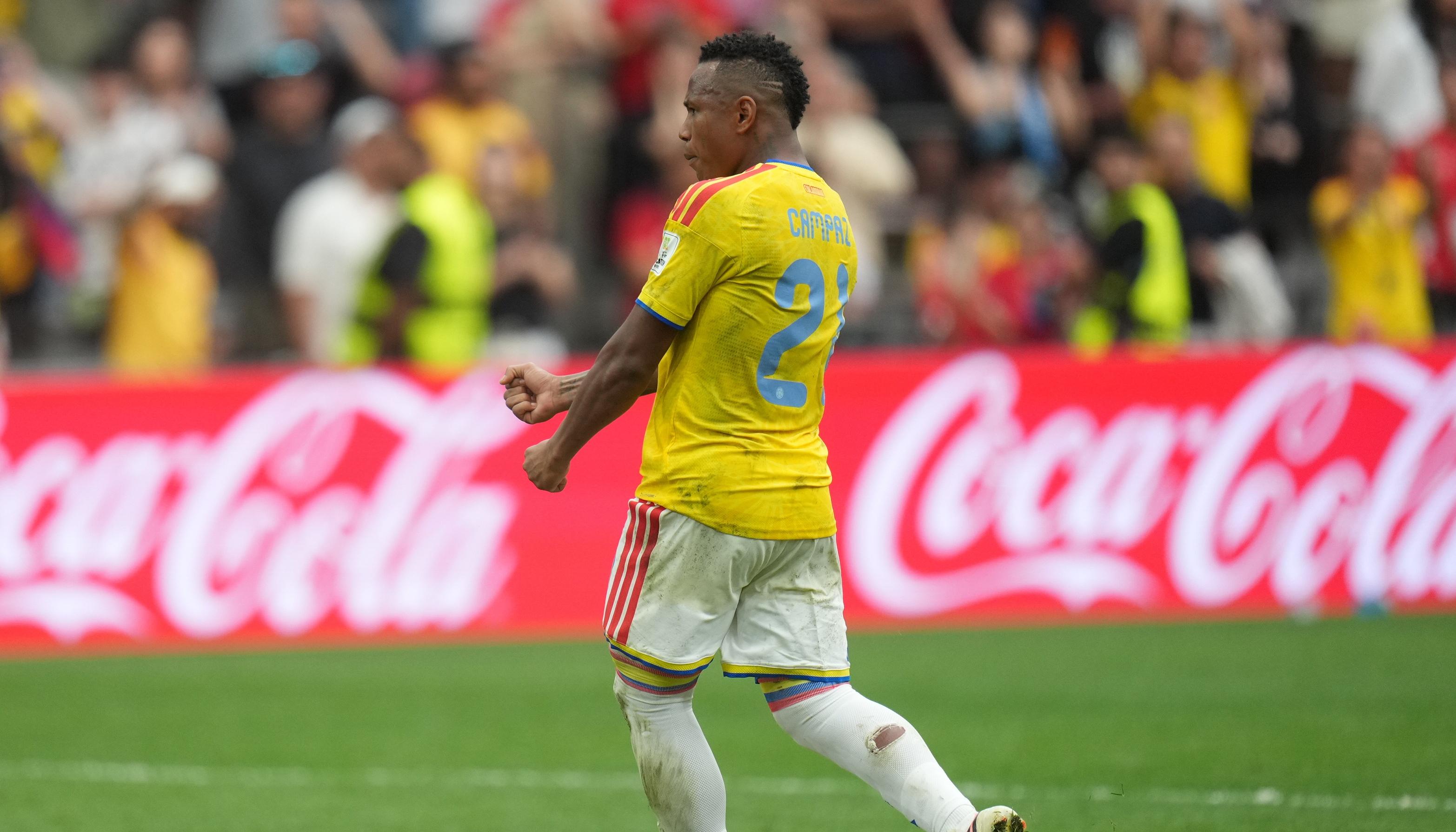 Jáminton Campaz durante el partido de Colombia contra Suiza. 