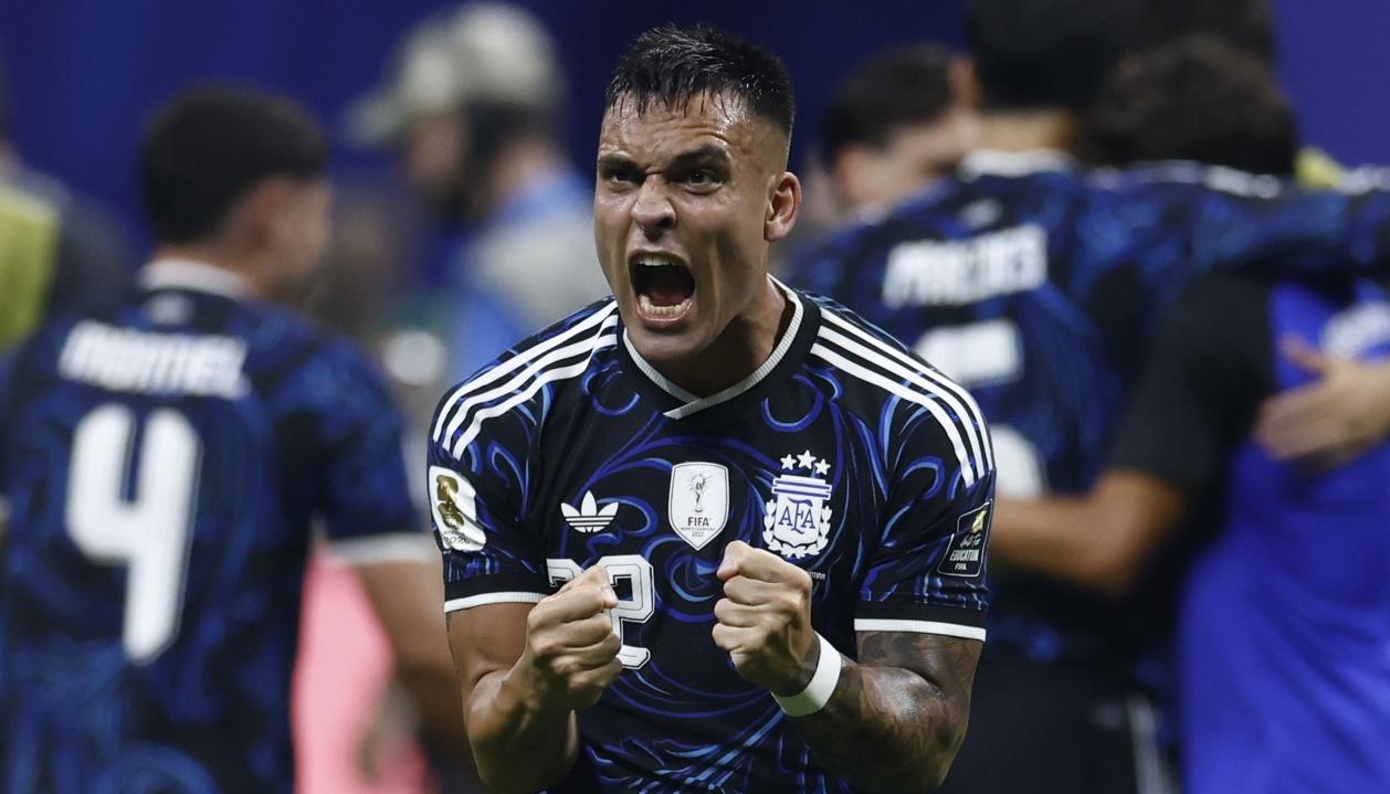 Lautaro Martínez grita a todo pulmón su gol ante Inglaterra. 