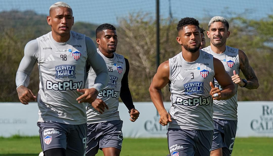Jermein Peña, Edwin Herrera, Yeison Suárez y Guillermo Celis, jugadores del Junior.