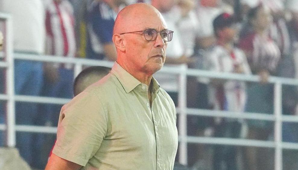 Alfredo Arias. 