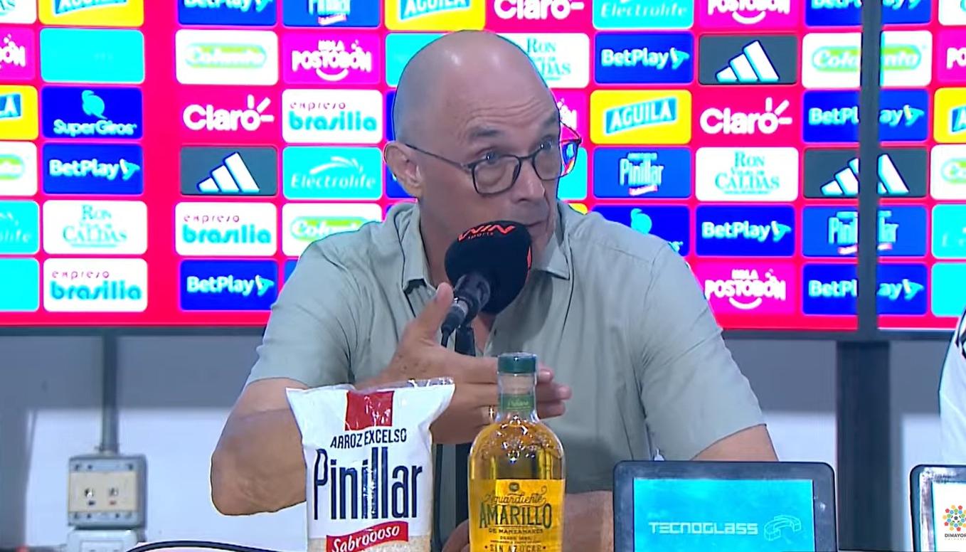 El técnico de Junior, Alfredo Arias.