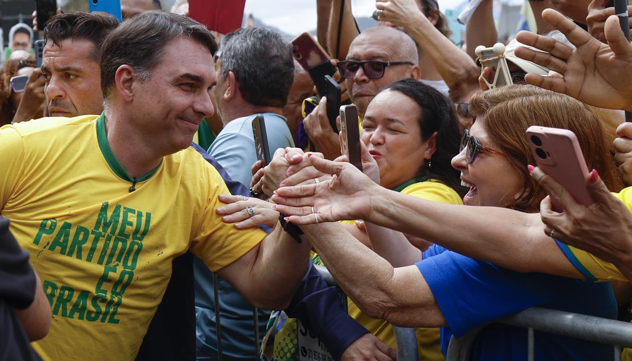 El senador brasileño Flávio Bolsonaro.