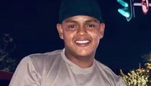 Brandon José Acosta Pérez.
