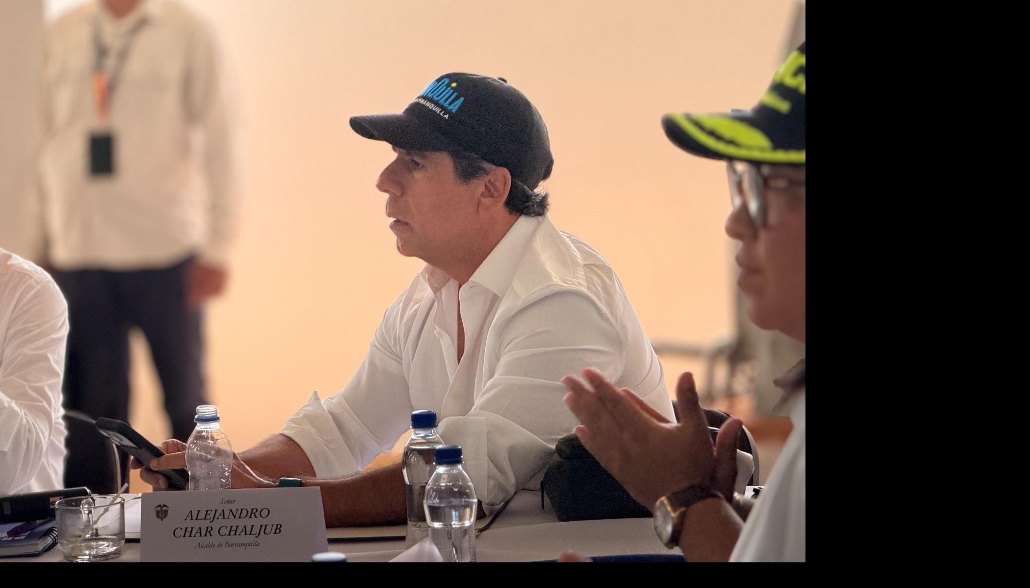 El alcalde Alejandro Char en el consejo de seguridad. 