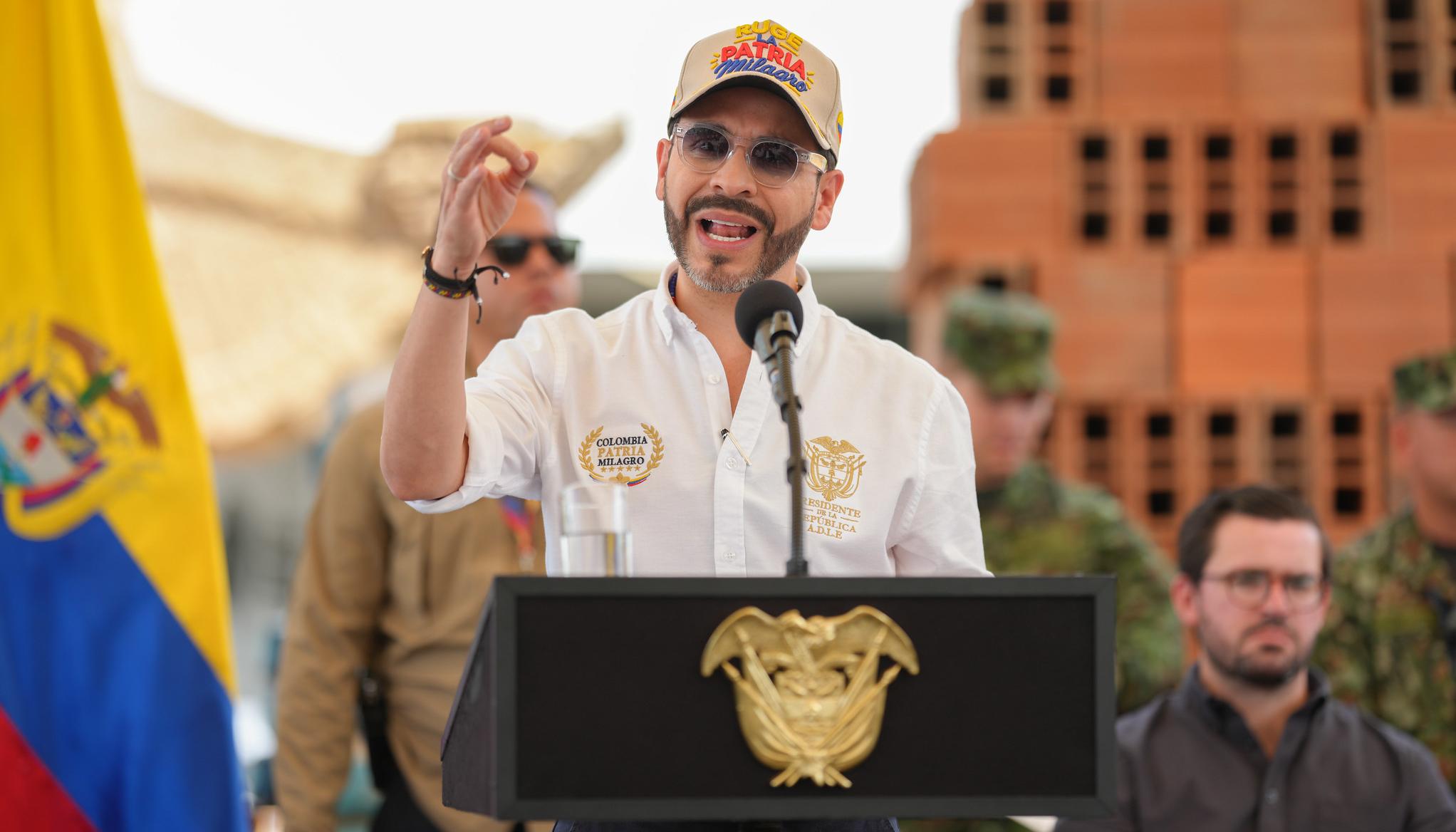 El Presidente de la República, Abelardo De La Espriella.