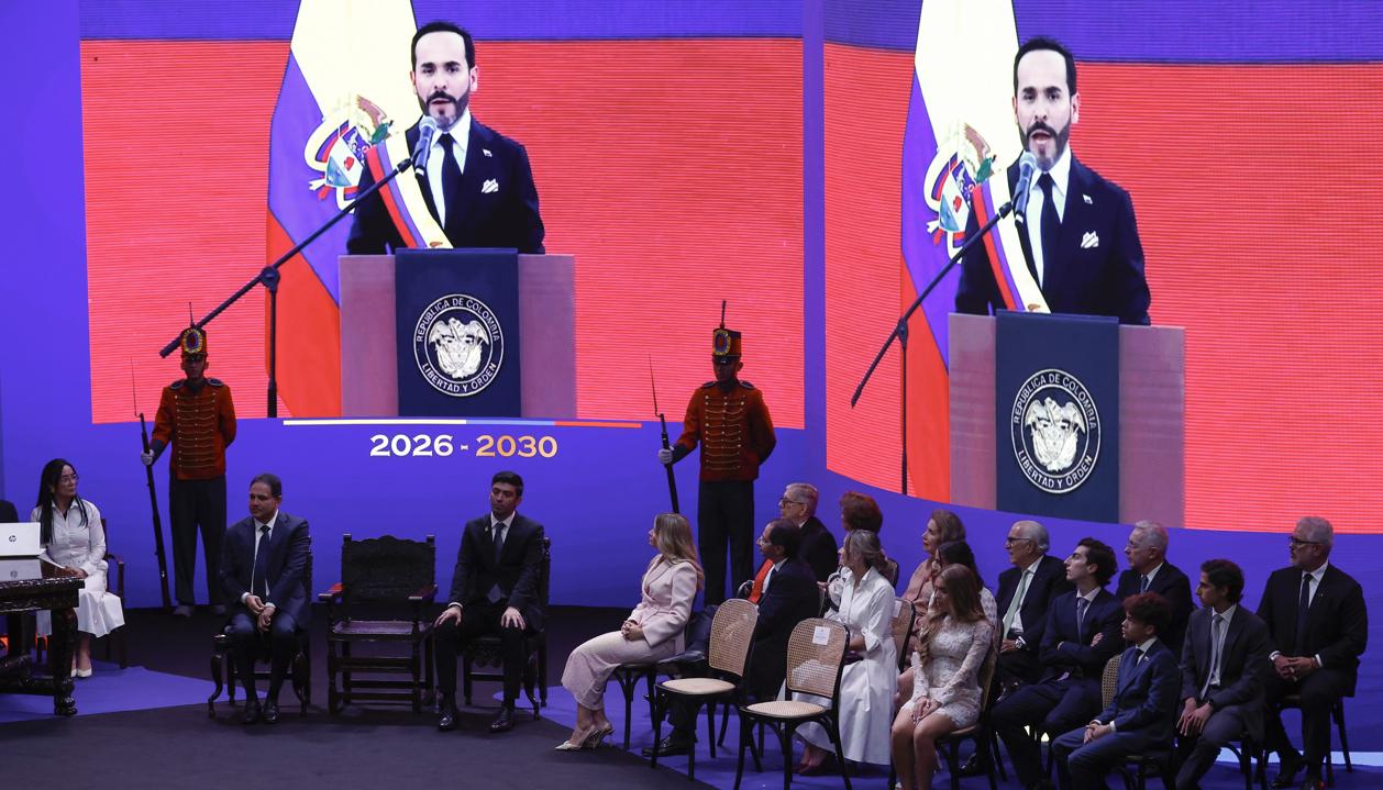 El discurso del Presidente De La Espriella fue transmitido en la Universidad Santiago de Cali.
