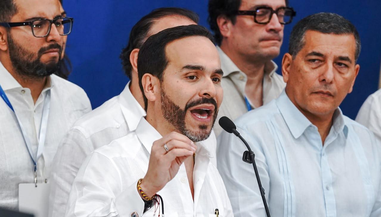El Presidente electo Abelardo De La Espriella y el alcalde de Cartagena, Dumek Turbay.j