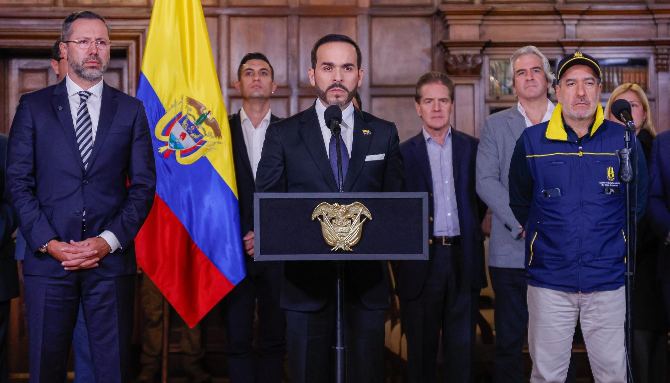 El Presidente, Abelardo De La Espriella, esta ncohe desde el Palacio de San Carlos