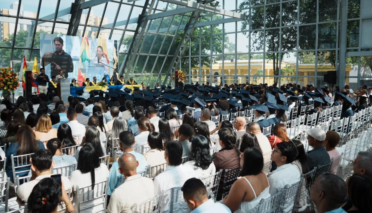 Imagen de la graduación.