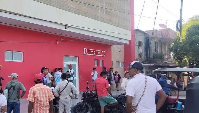 Hospital de Palmar de Varela, a donde fue llevada la víctima. 