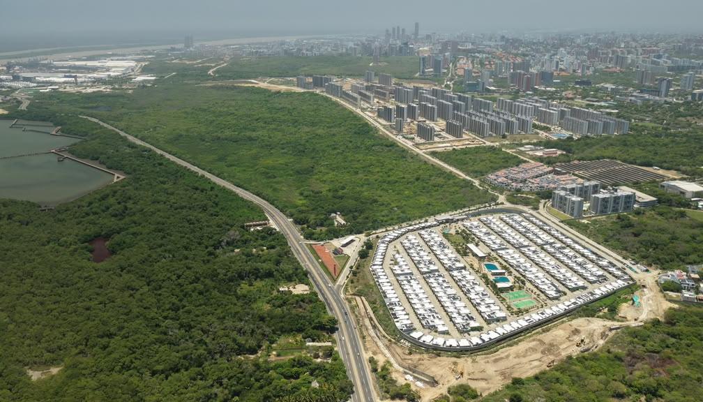 Lote de más de 33.000 metros cuadrados.