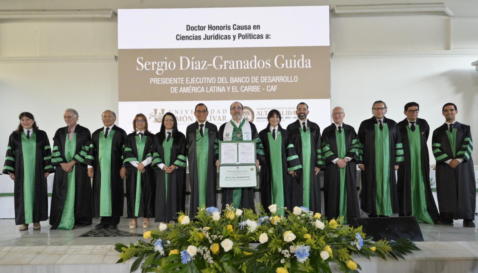 El acto de entrega del Doctorado Honoris Causa.
