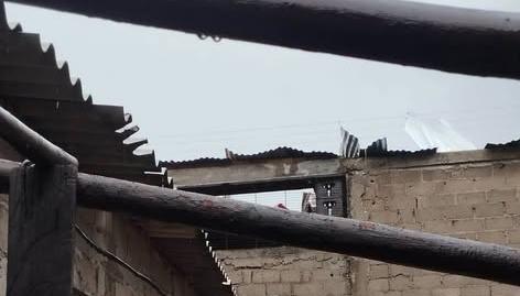 Vivienda afectada por vendaval en Aguada de Pablo. 