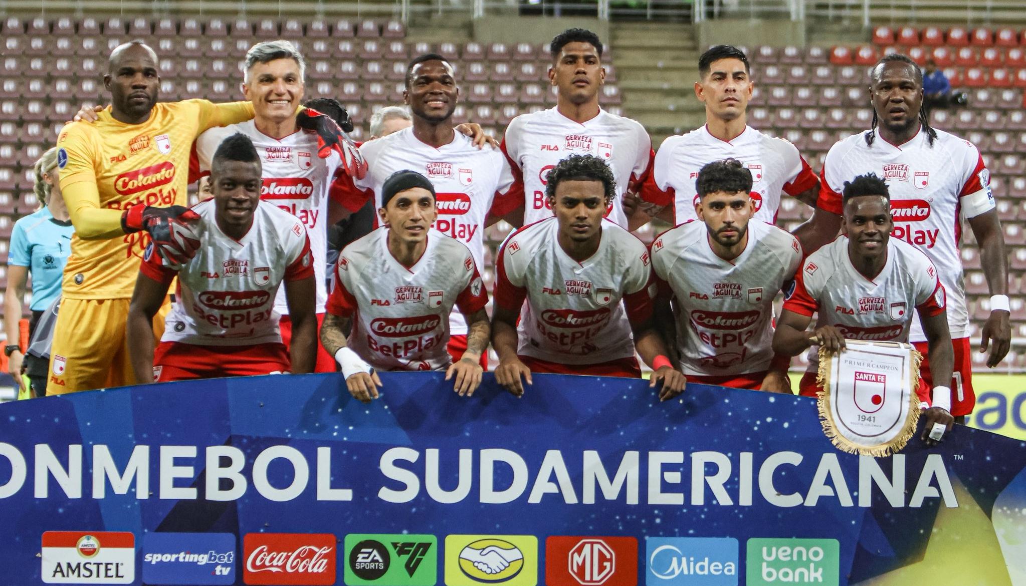 Santa Fe iba a recibir el miércoles, en Bogotá, a River Plate, por Copa Sudamericana.