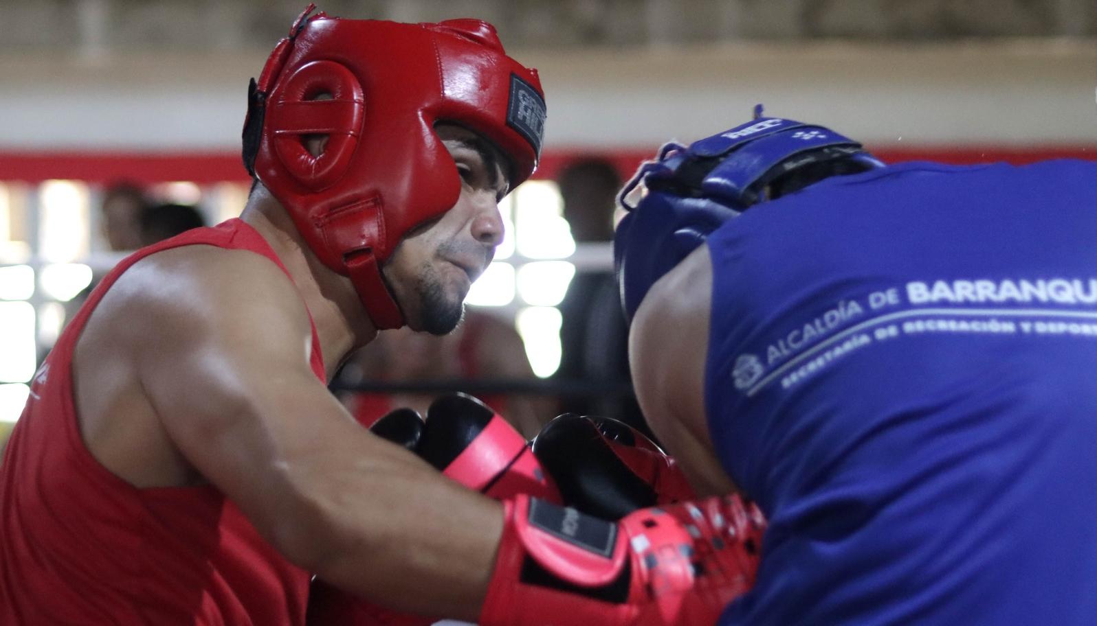 En el torneo participan boxeadores de 21 clubes. 