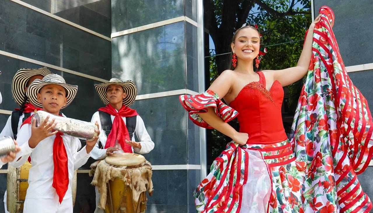 María Juliana Olaciregui, Reina del Carnaval de la 44-2027.