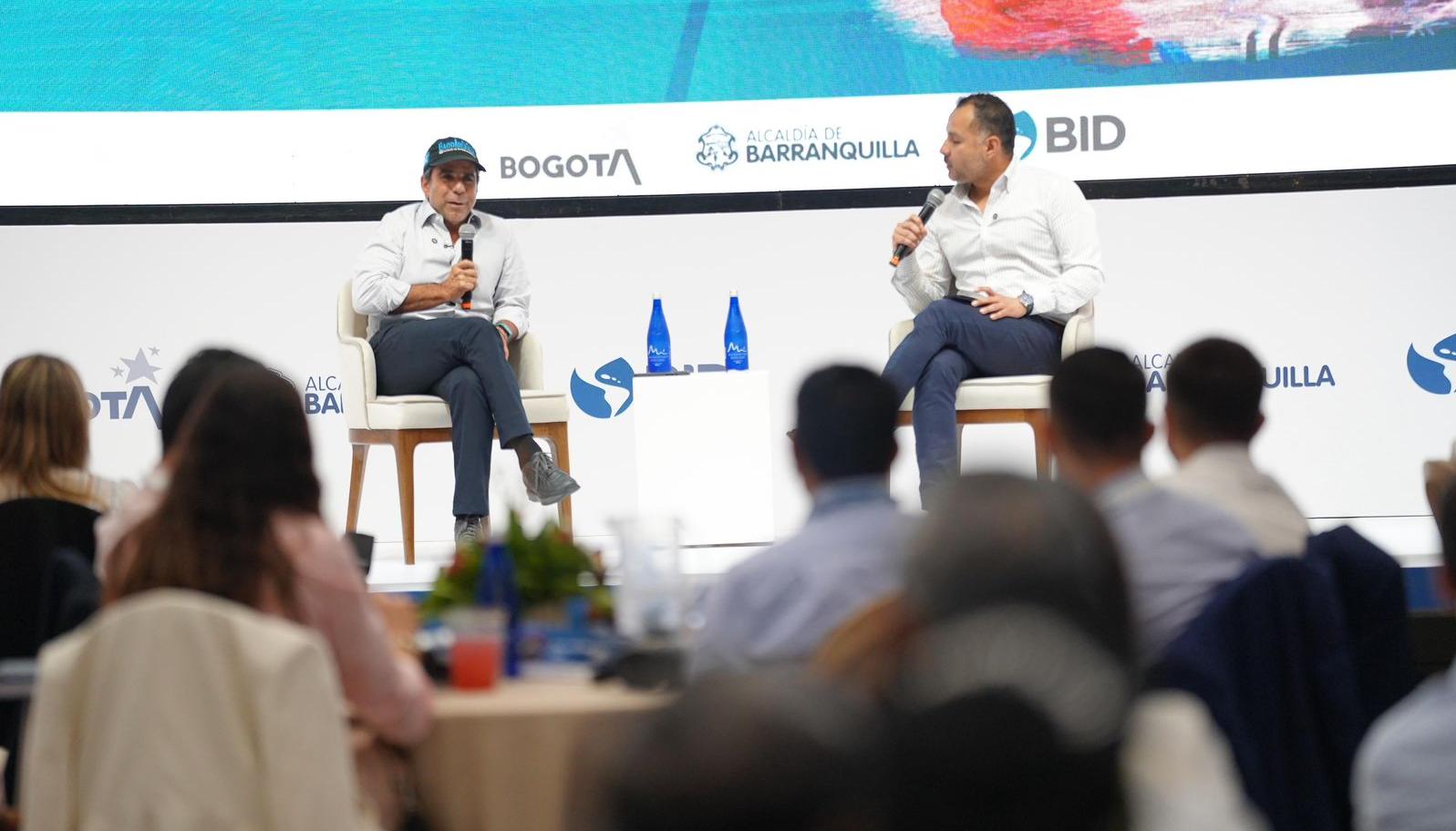 El alcalde Alejandro Char en la Red de Ciudades del BID, que se realiza en Barranquilla.