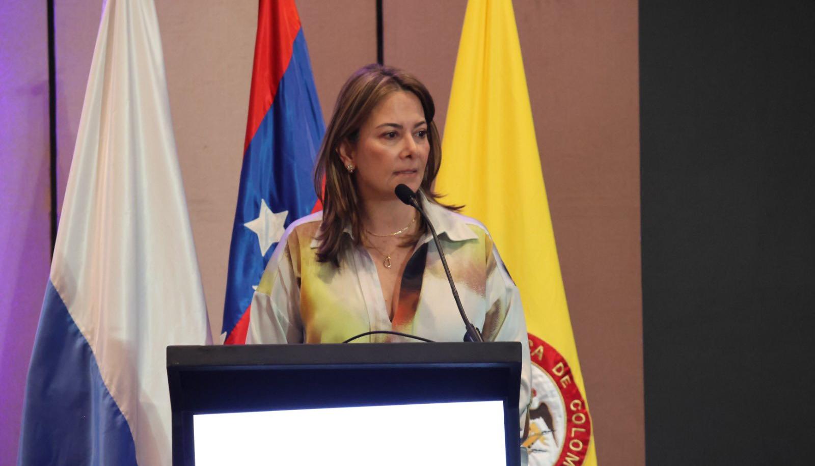 Ana María Vesga, ministra de Salud.