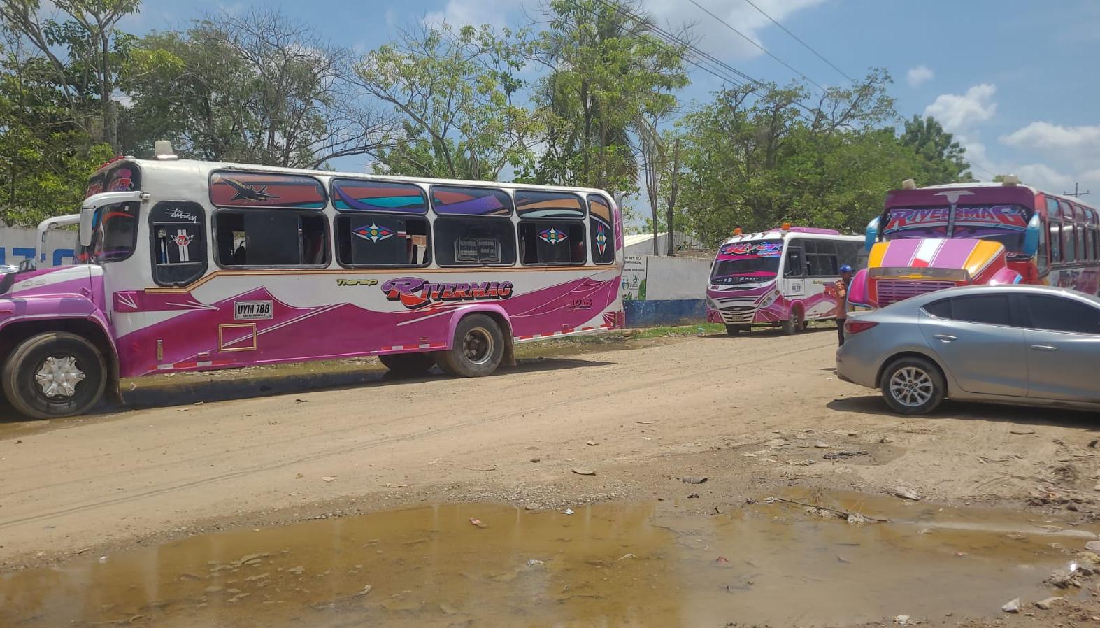Buses de Riomag sin operar. 