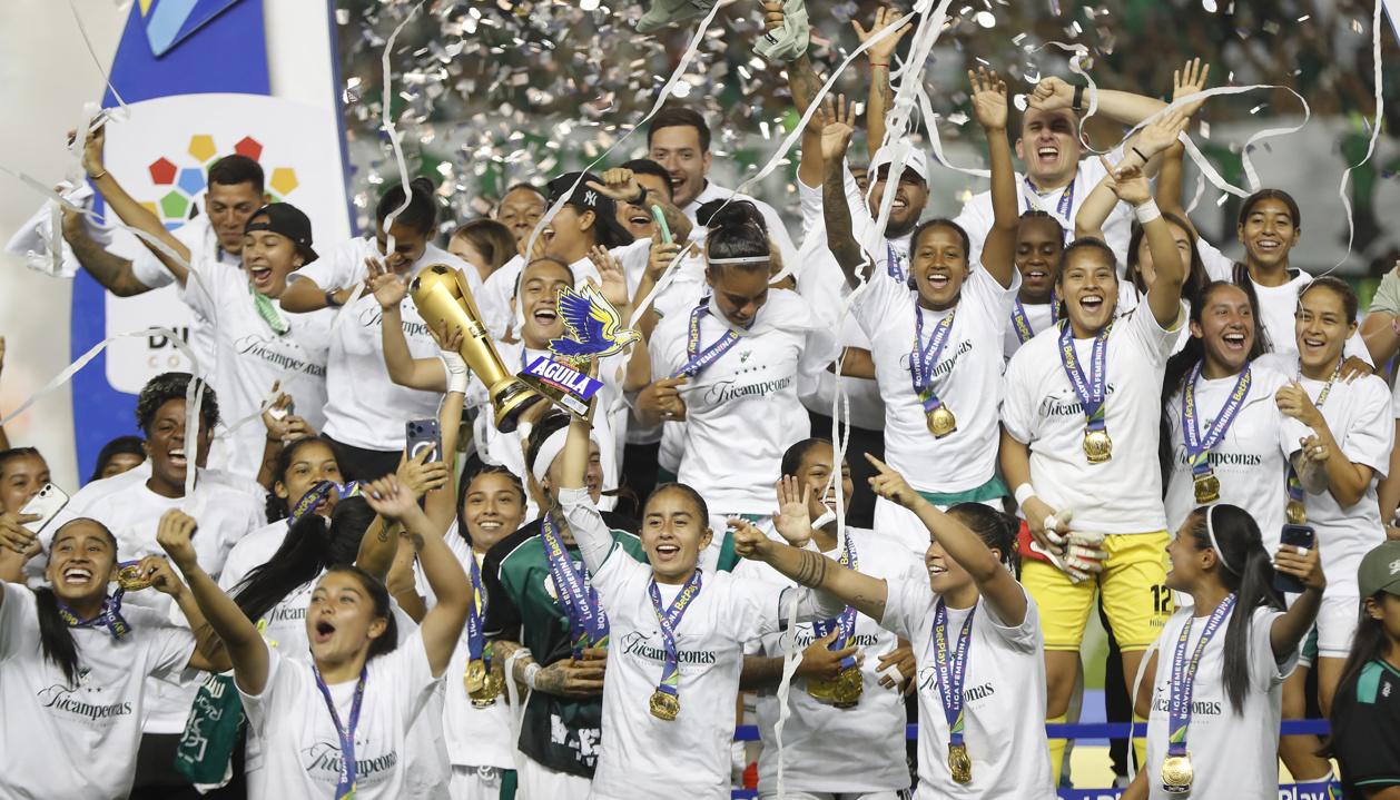 La celebración de las jugadoras del Deportivo Cali.