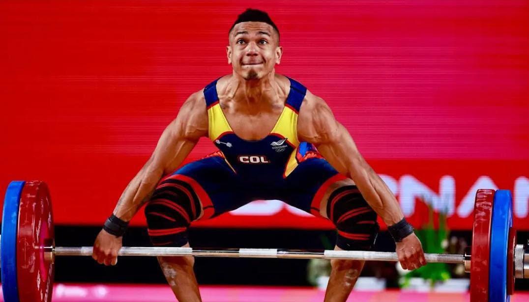 Duván Ferrer, medalla de oro en levantamiento de pesas 60 kg.