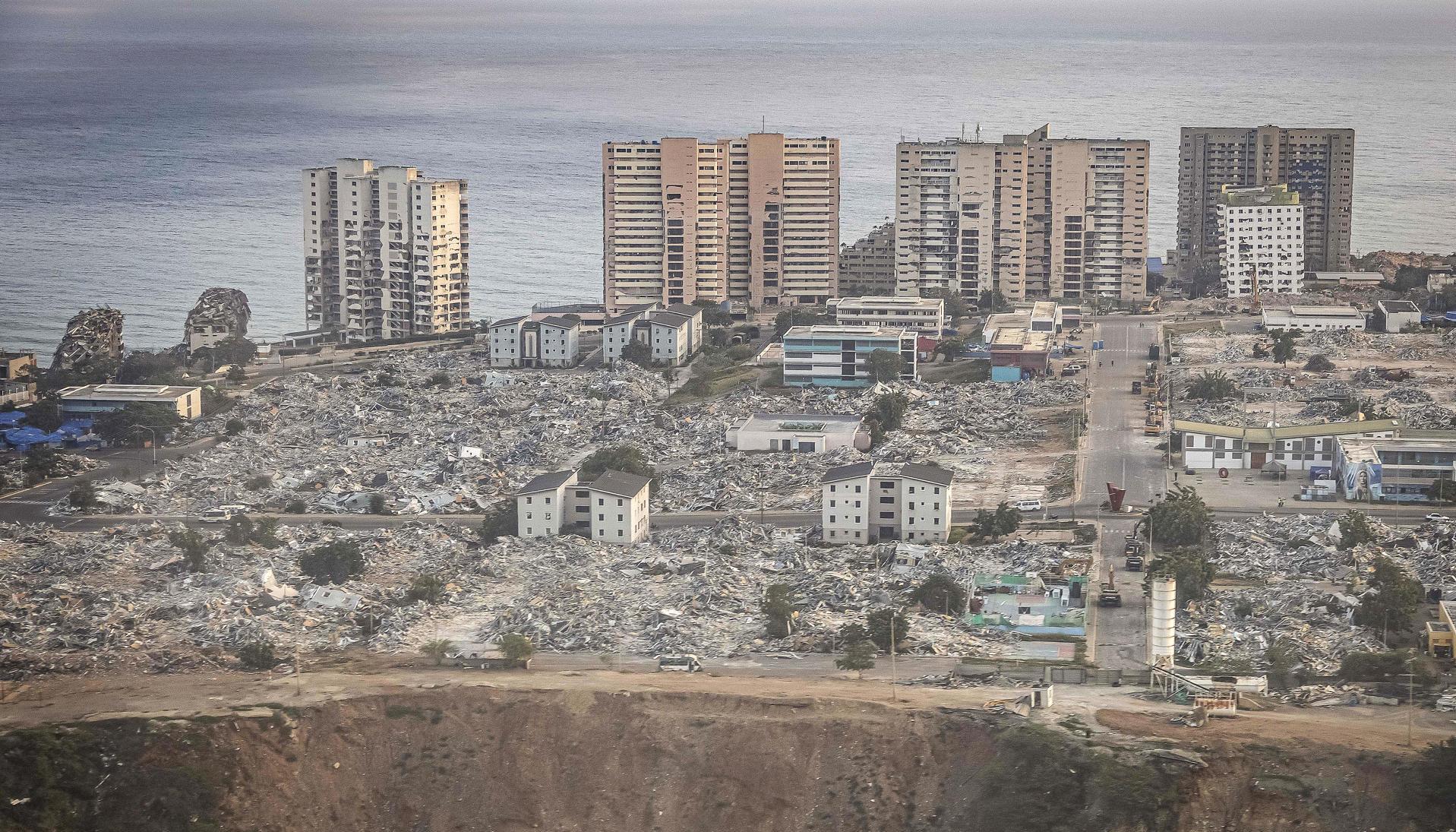 Edificios afectados en el terremoto del pasado 24 de junio en La Guaira. 