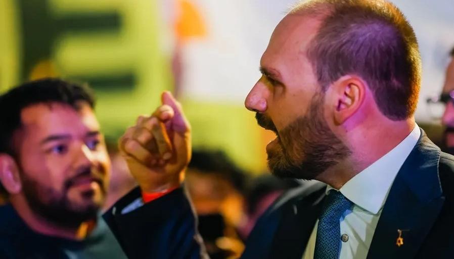 Eduardo Bolsonaro, hijo del exmandatario Jair Bolsonaro.