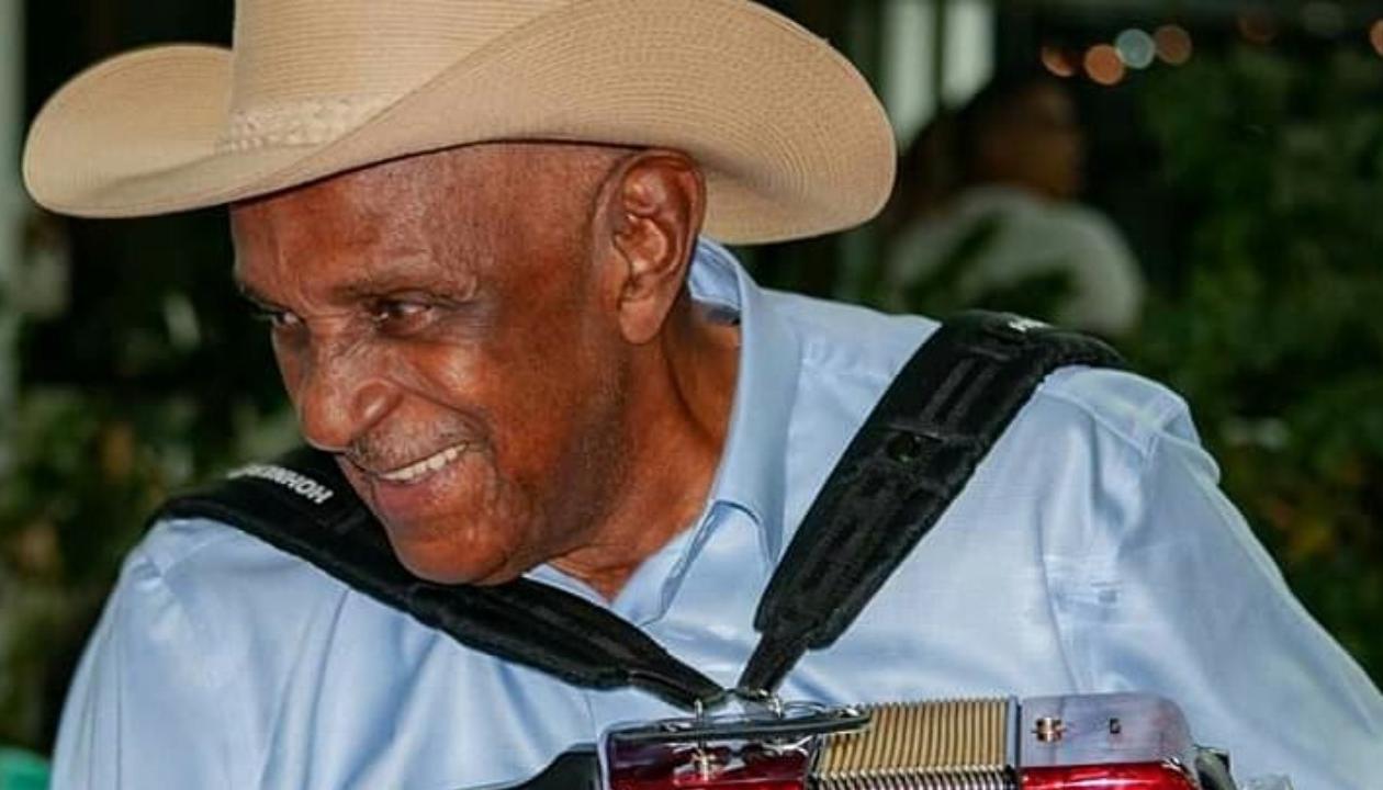 El maestro Náfer Durán.
