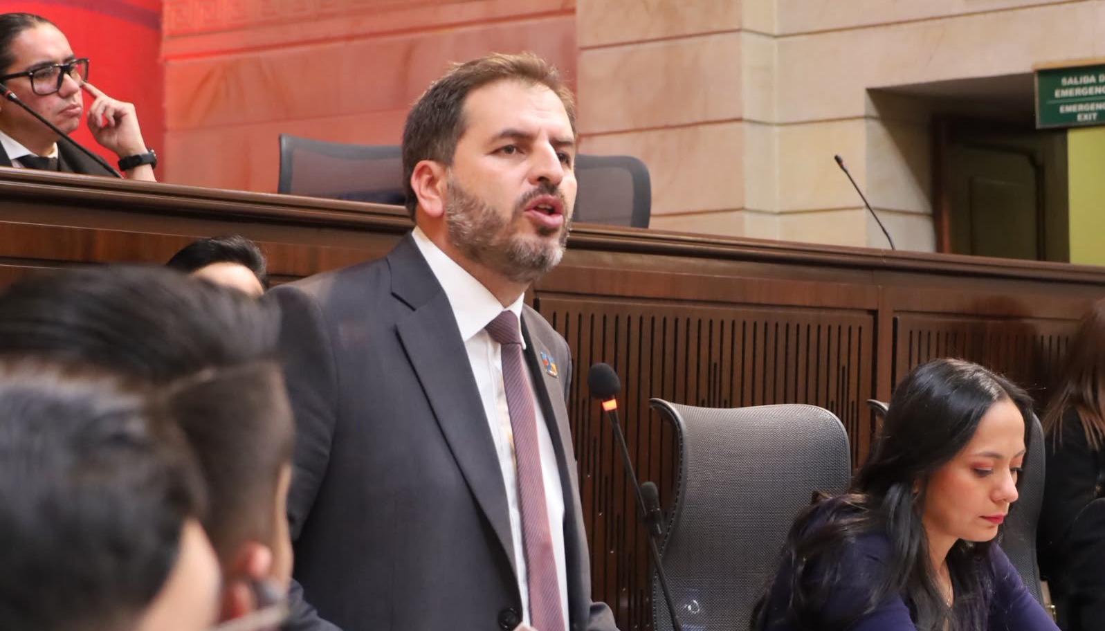 El senador del Centro Democrático, Andrés Forero.