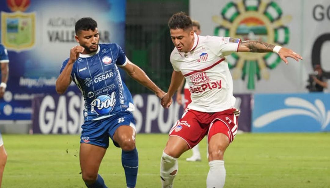 Guillermo Paiva fue uno de los peores del partido.