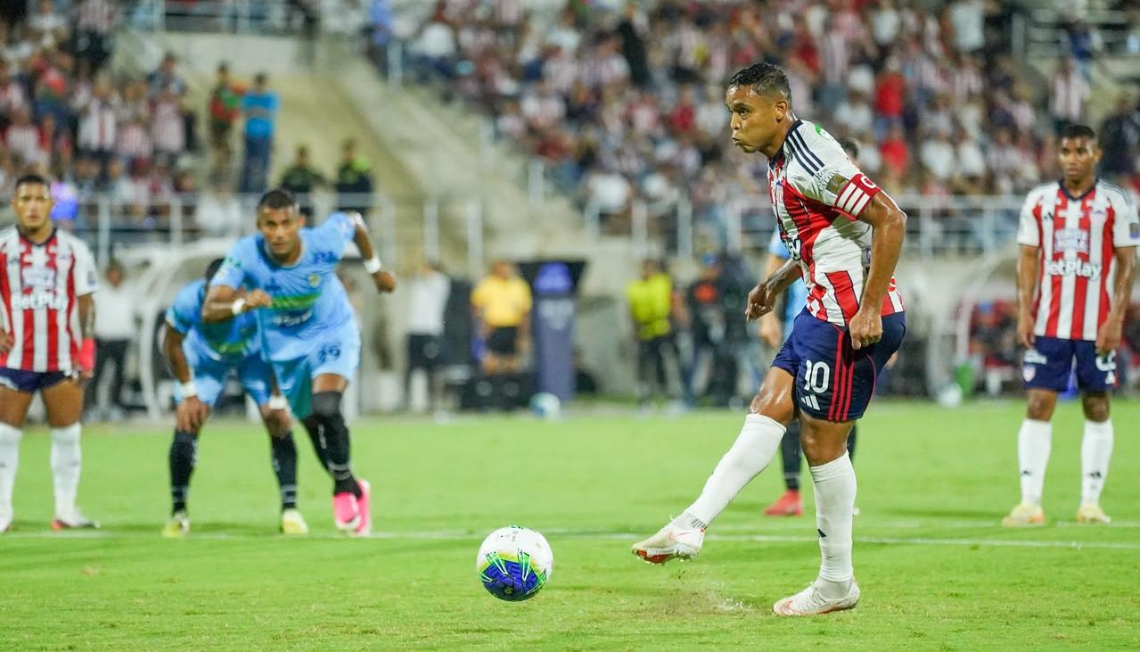 El penal fallado por Luis Fernando Muriel.