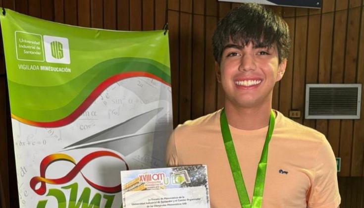 Matías Luengas Vergel, el estudiante de 16 años del Colegio Santo Ángel de la Guarda.