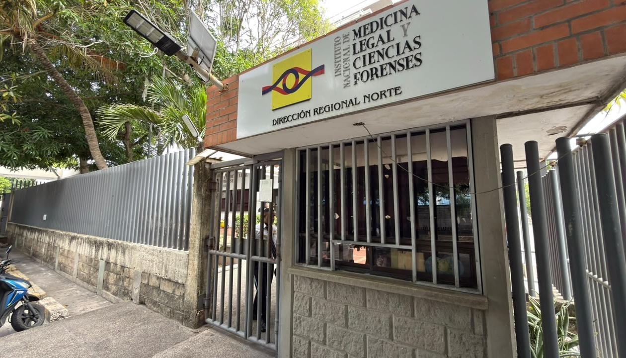 Fachada de Medicina Legal en Barranquilla.