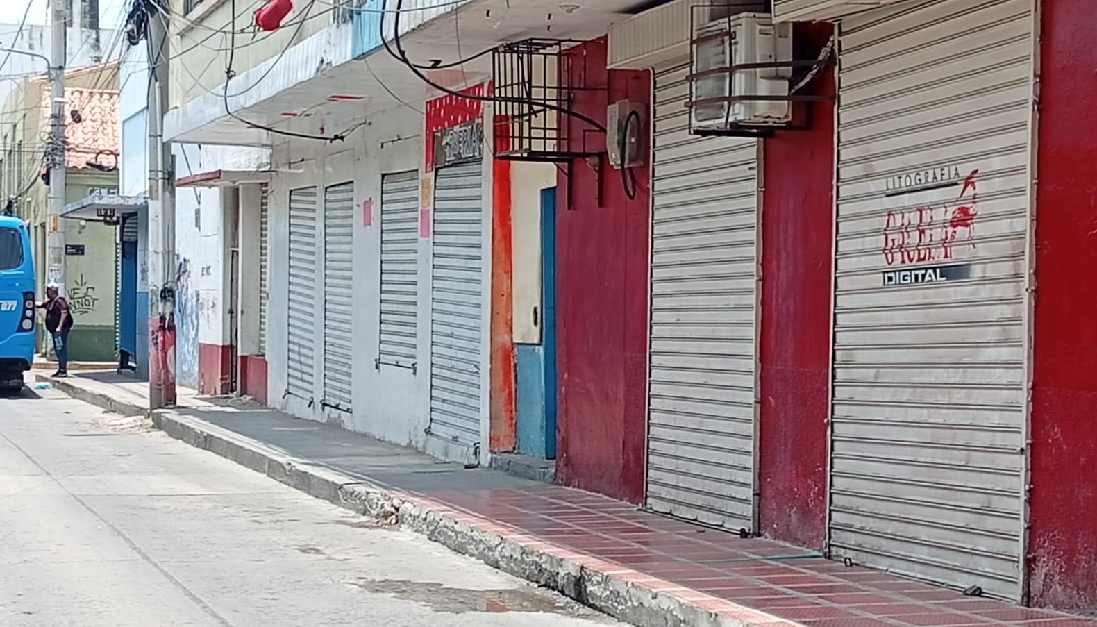 Comercio cerrado en Santa Marta.