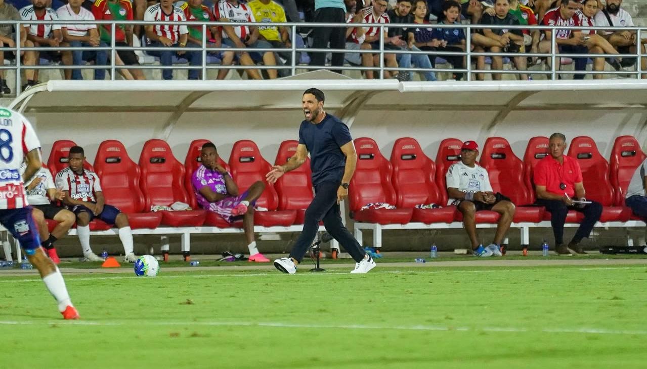 Sebastián Viera, técnico de Junior.