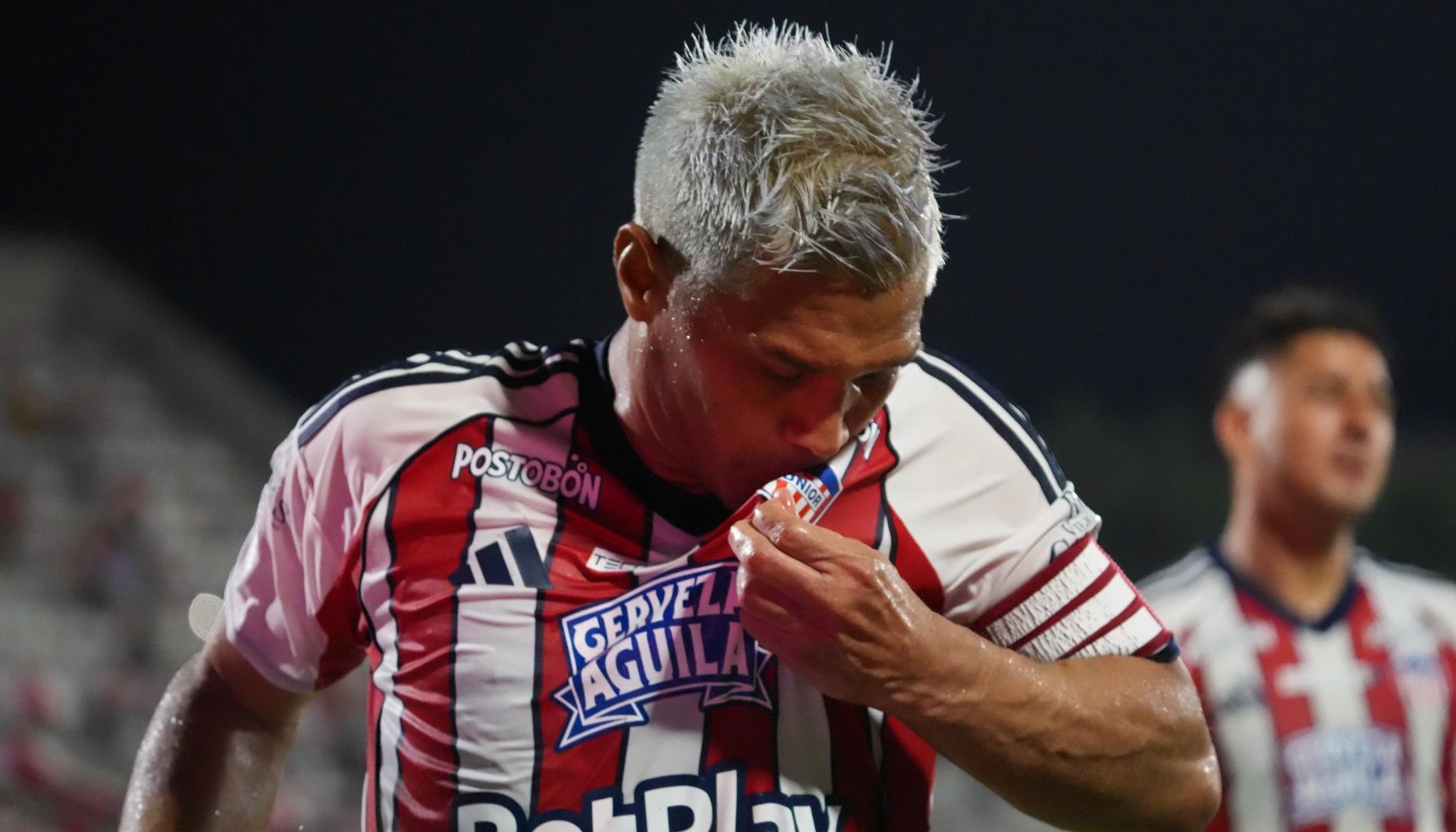 Teófilo Gutiérrez celebrando su gol ante el DIM.