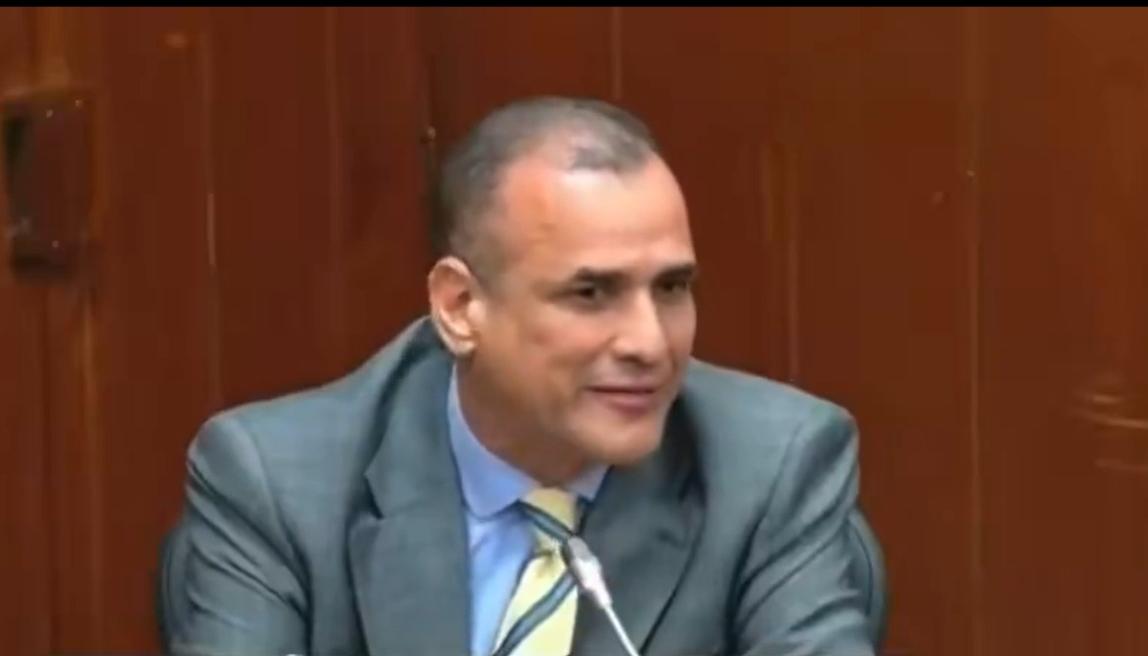 Carlos René Montoya.