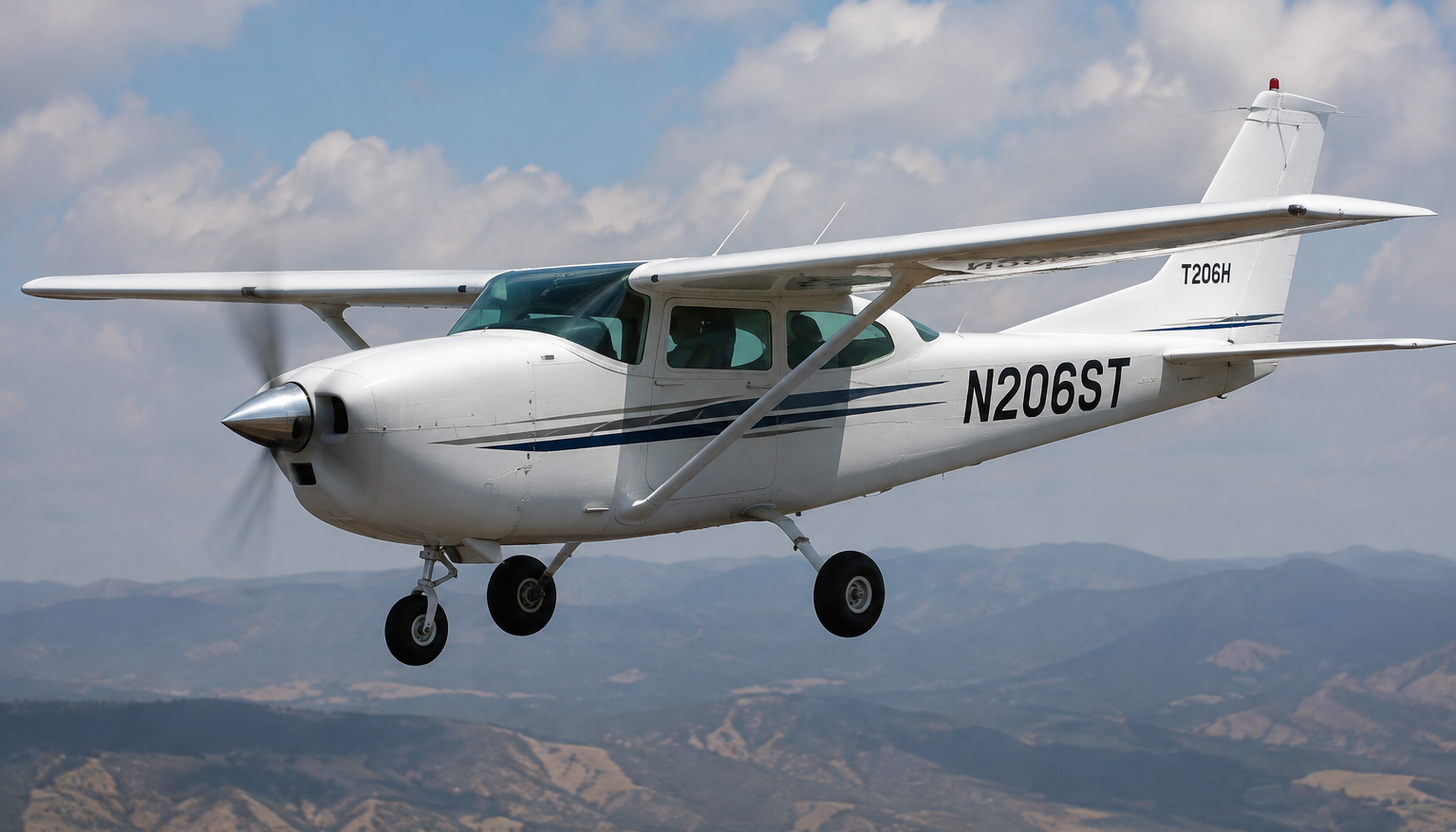 Aeronave tipo Cessna T206. Imagen de referencia. 